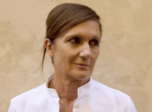 Il grande ritorno di Maria Grazia Chiuri. È lei la nuova direttrice creativa di Fendi