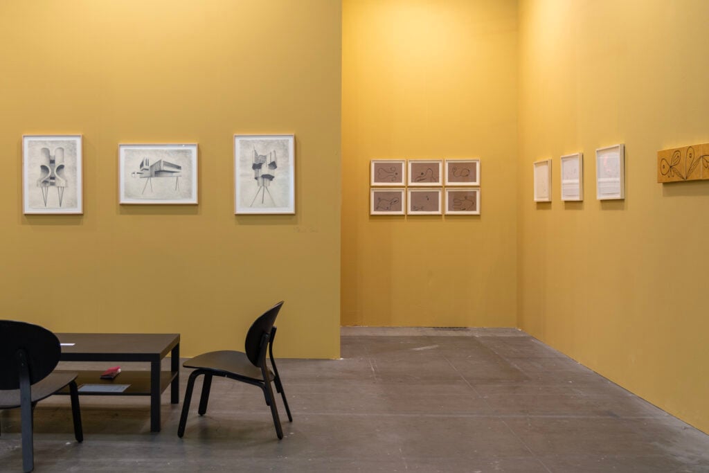 torino stand lavia 2025 ph irene fanizza 11 Artissima 2025 a Torino: gli stand da non perdere alla fiera più contemporanea d’Europa