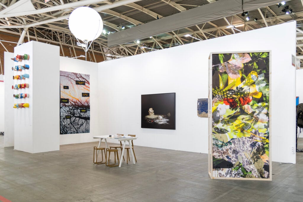 torino stand simondi 2 2025 ph irene fanizza 4 Artissima 2025 a Torino: gli stand da non perdere alla fiera più contemporanea d’Europa