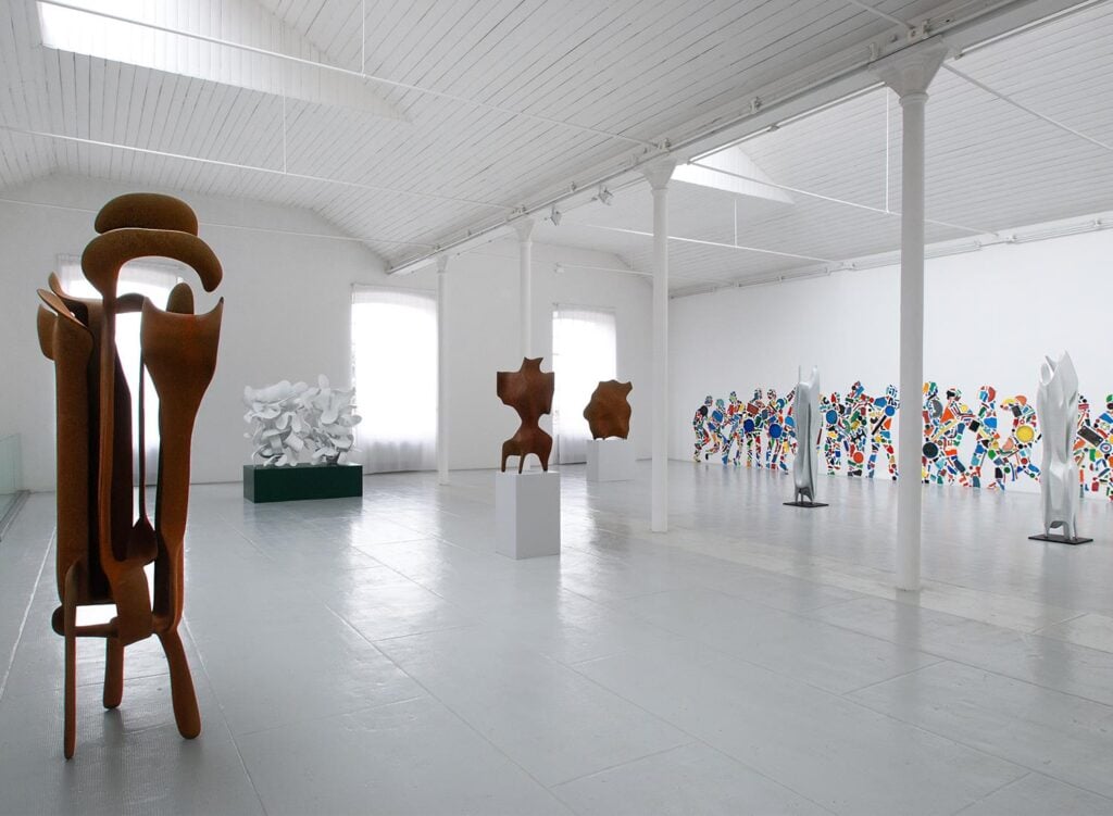 Tony Cragg, Tucci Russo, Torre Pellice (TO), 2025, installation view