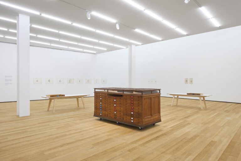 TOUTITÉ ILIAZD, Lo studio della forma. Fondazione Dalle Nogare, Bolzano. Photo Photo Fotostudio Jürgen Eheim