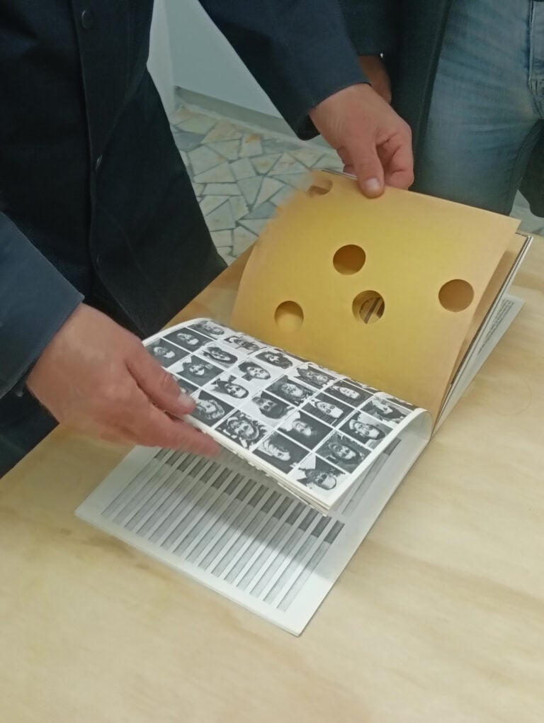 The book is on the table, Gianni Pettena