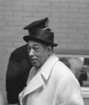 Duke Ellington at Schiphol for a concert in The Hague, Amsterdam, 1963, @Hugo van Gelderen / Anefo, CC0, via Wikimedia Commons
