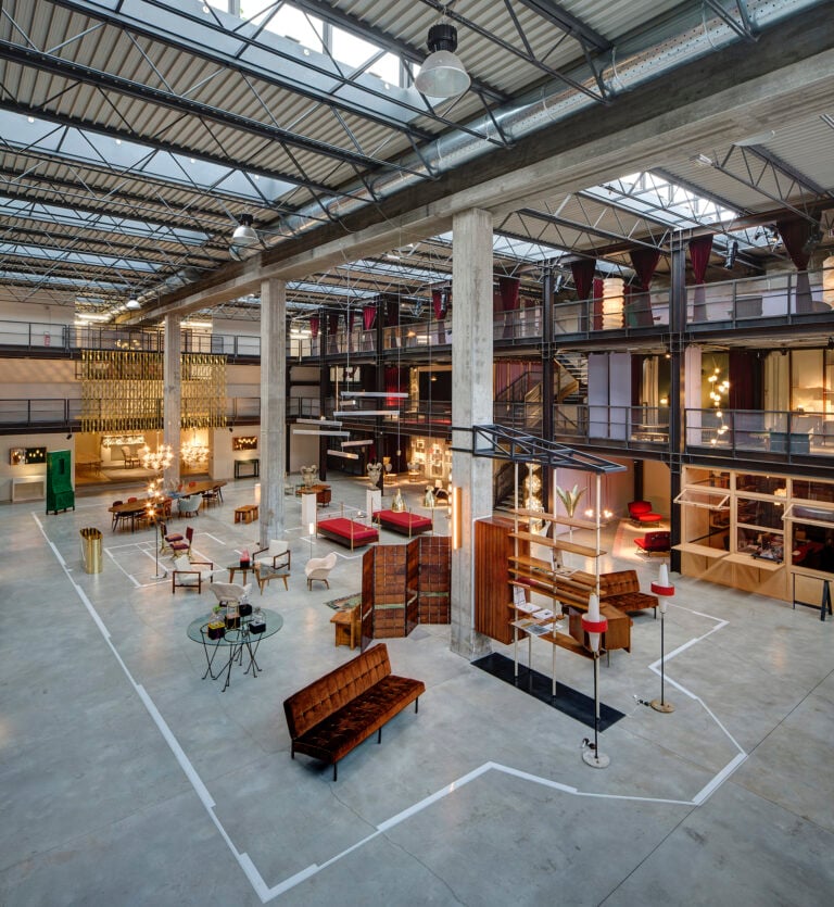 04gcnilufardepotmdw2017dogvillecmattiaiotti 1 L’incredibile spazio di Milano dedicato al design compie 10 anni. Un libro sul Nilufar Depot