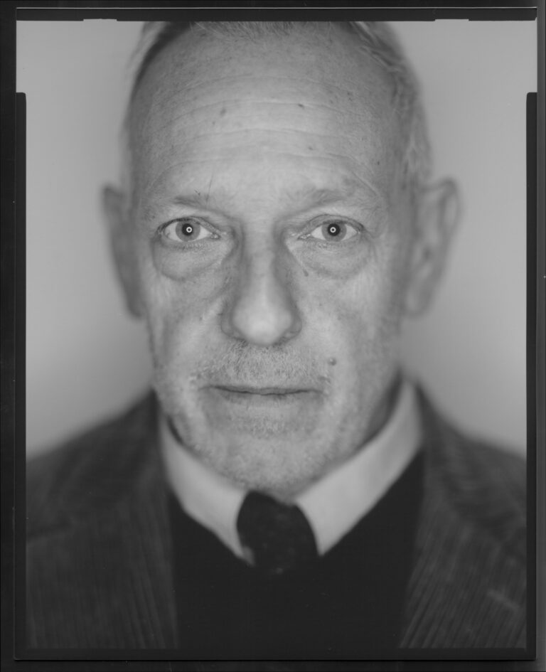 Il censimento fotografico della community dell’arte di Milano