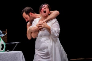 Parla di femminicidio il nuovo spettacolo di Emma Dante in scena a Milano 