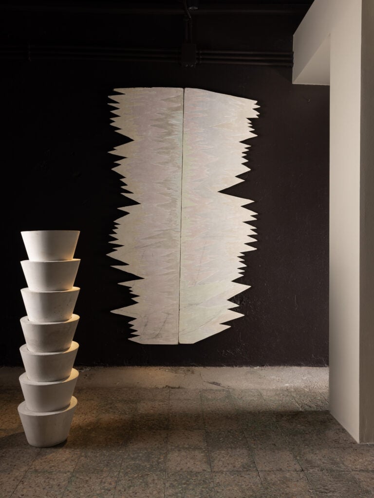 bunkerscatolabianca 11 Alla Galleria Bunker di Firenze una mostra per ripensare il rapporto tra arte e spazio espositivo