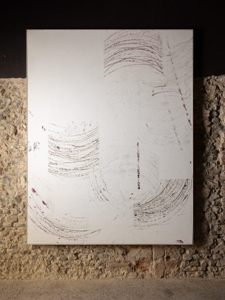 bunkerscatolabianca 20 Alla Galleria Bunker di Firenze una mostra per ripensare il rapporto tra arte e spazio espositivo