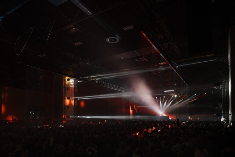 C2C25 STAMPA LINGOTTO ©llum collettivo