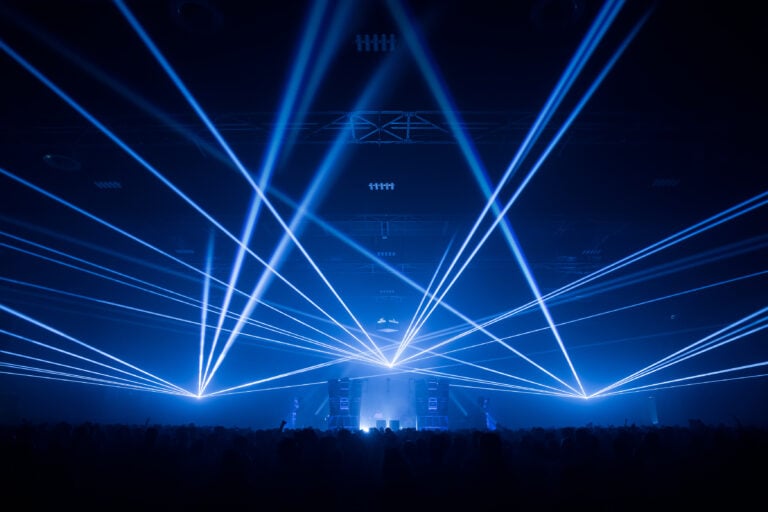 C2C25 STAMPA LINGOTTO ©llum collettivo