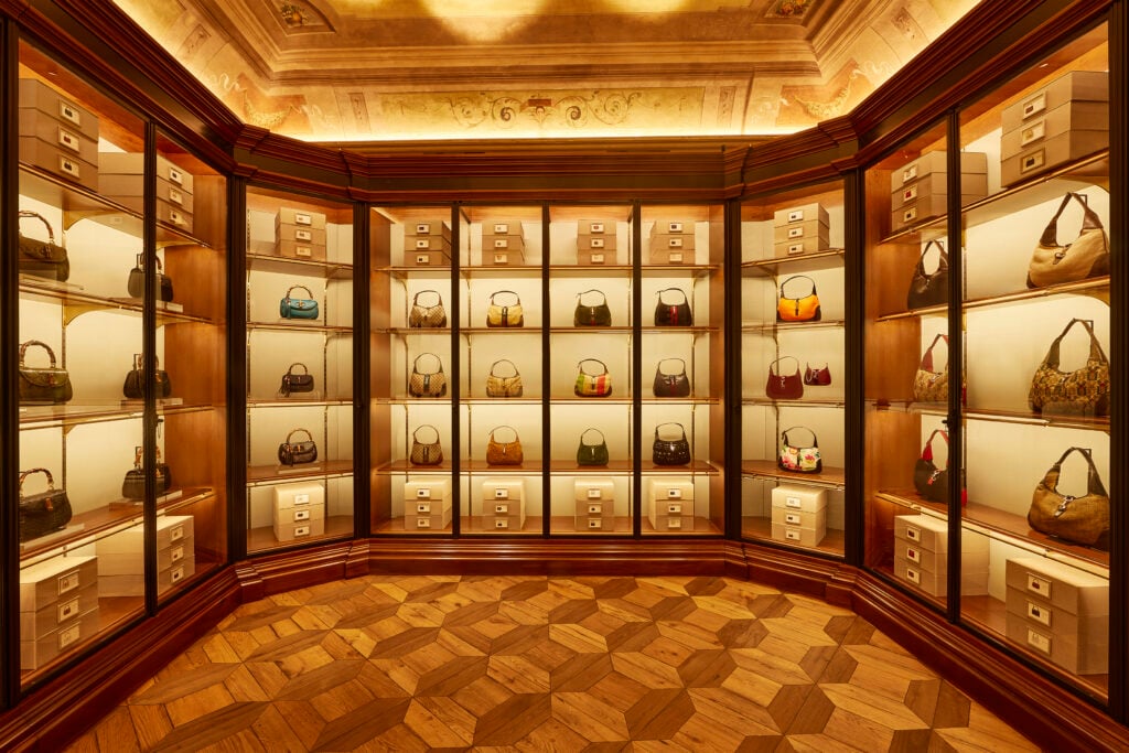 Come si unisce la cultura alla moda? Ne parla questa domenica TAILOR, la newsletter di Artribune che analizza il fashion system