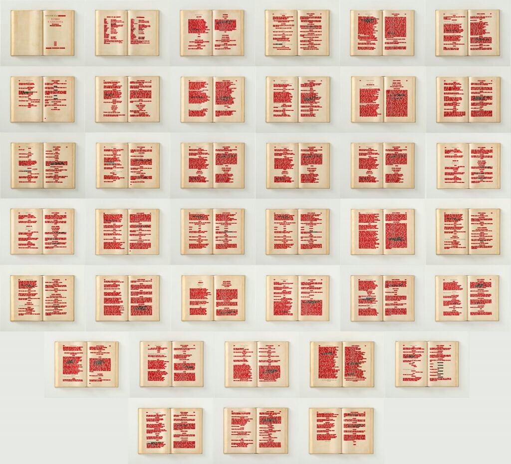 Emilio Isgrò – Rosso Shakespeare