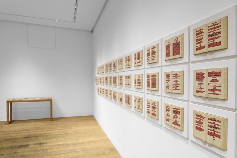 Emilio Isgrò. Rosso Shakespeare, Tornabuoni Art, Roma 2025