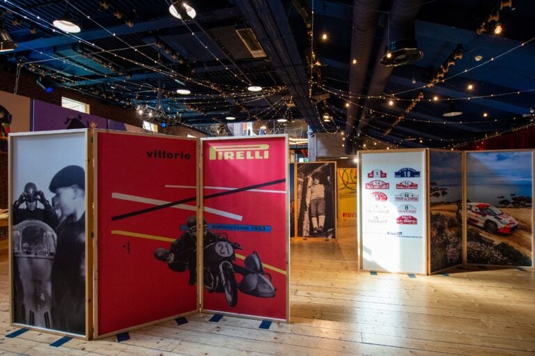 Presentazione del libro “L’officina dello sport. Le squadre, la ricerca, la tecnologia, la passione e i valori sociali” al Teatro Franco Parenti, 2023, foto Ippistudio, courtesy Fondazione Pirelli