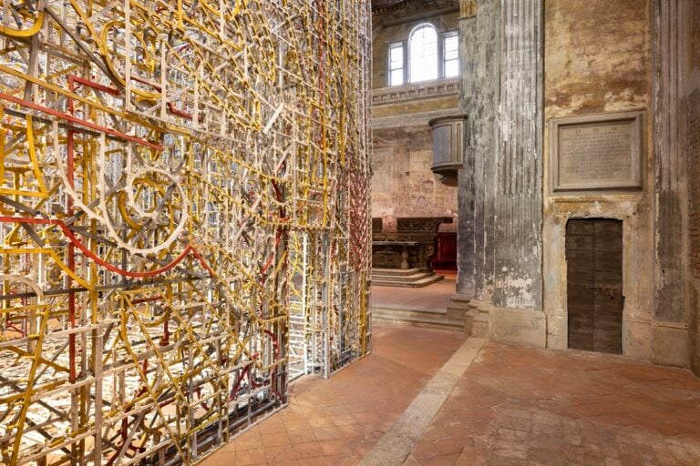 Massimo Bartolini, 100 Giorni, 2025. Photo Form Group - Andrea Rossetti. Courtesy San Carlo Cremona e l’artista. Con il contributo di MASSIMODECARLO