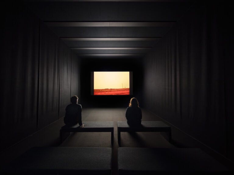 Nan Goldin Memory Lost, 2019-2021, Veduta dell’installazione, Pirelli HangarBicocca, Milano, 2025, © Nan Goldin, Courtesy l’artista, Gagosian, e Pirelli HangarBicocca, Milano, Foto Agostino Osio