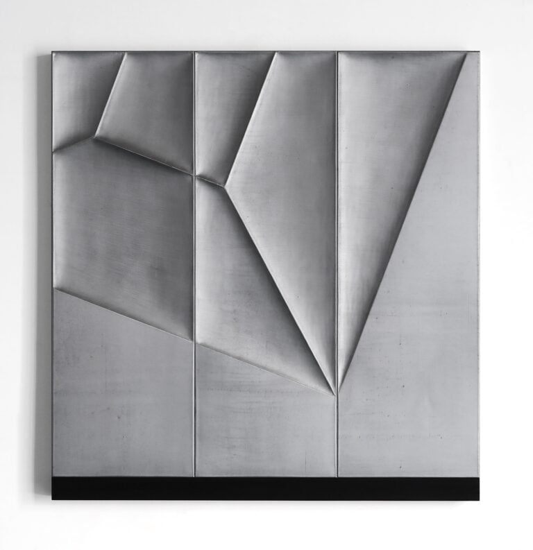 Nunzio, Untitled, 2019, lead on wood, 95x90x4cm. Courtesy Mazzoleni