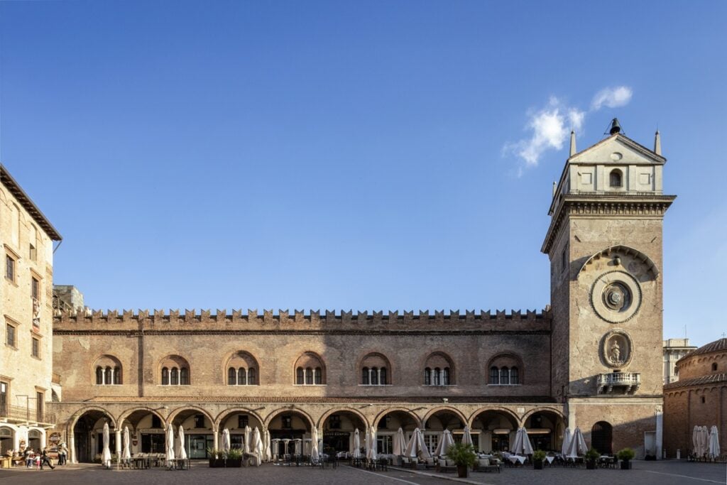 Nasce un nuovo grande museo sull’arte del Novecento a Mantova: inaugura la Sonnabend Collection a Palazzo della Ragione