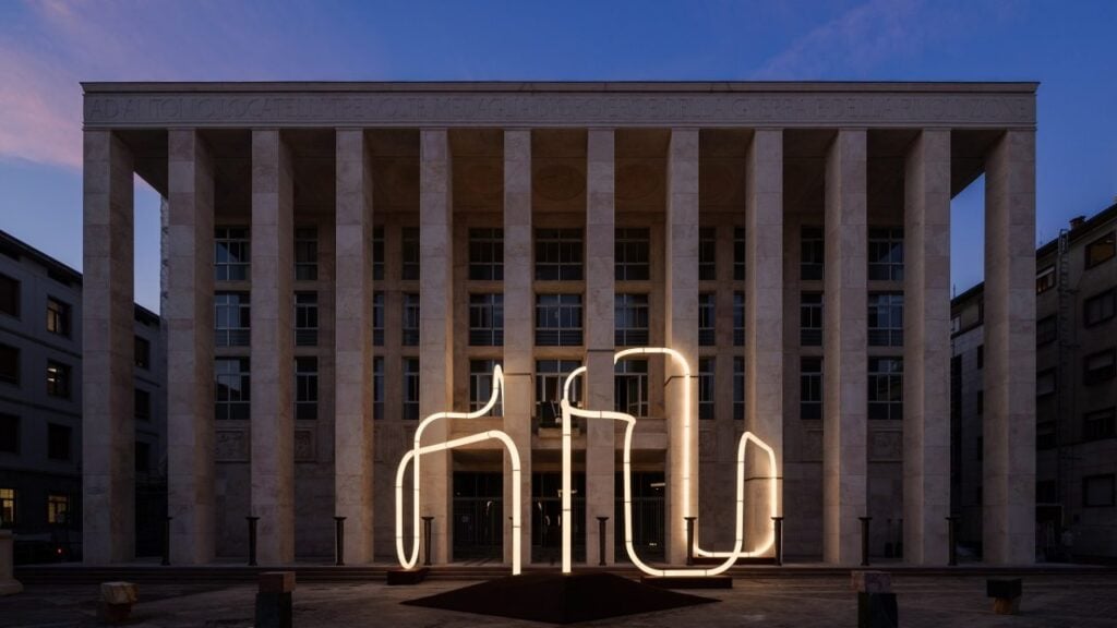 Uno storico spazio di Bergamo si riattiva con un progetto che unisce arte, suono, cinema e politica