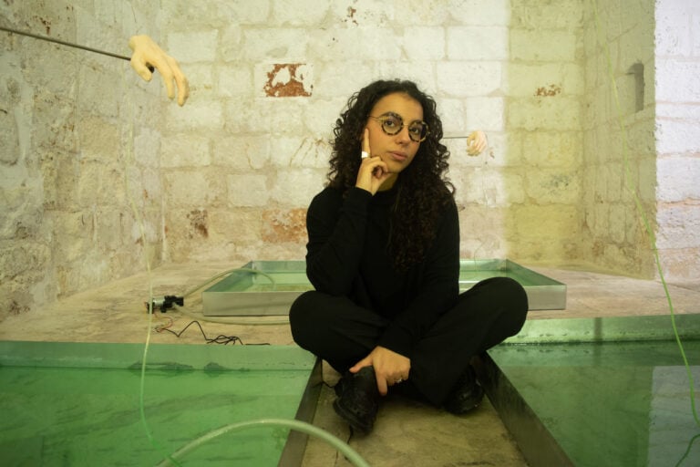 Cinque artisti emergenti intervistati dal grande artista Roberto Cuoghi. Primo dialogo con Arianna Ladogana 