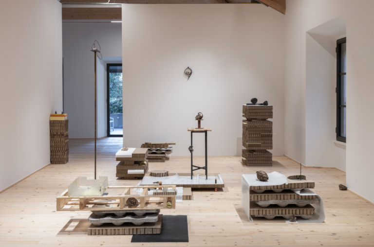 A Milano anche gli artisti riflettono sul tema dell’abitare. Nella nuova residenza di Fondazione Elpis