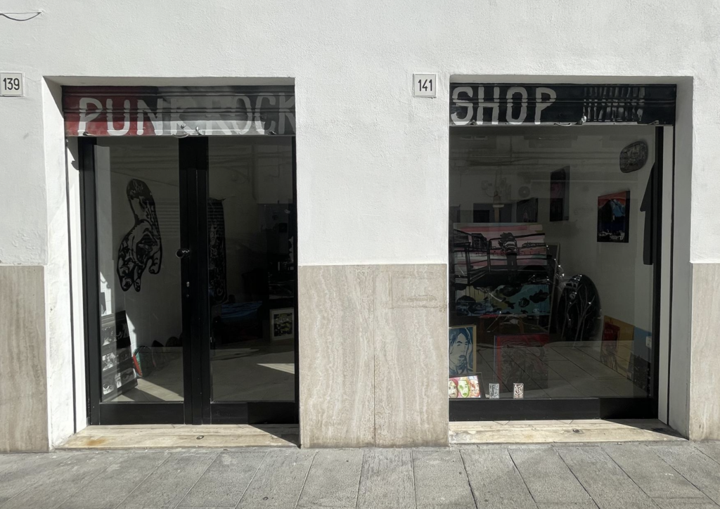 In uno studio d’artista di Livorno sta per aprire uno spazio espositivo impegnato