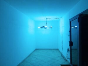 A Bergamo la galleria d’arte che festeggia 18 anni di attività con una mostra sul silenzio