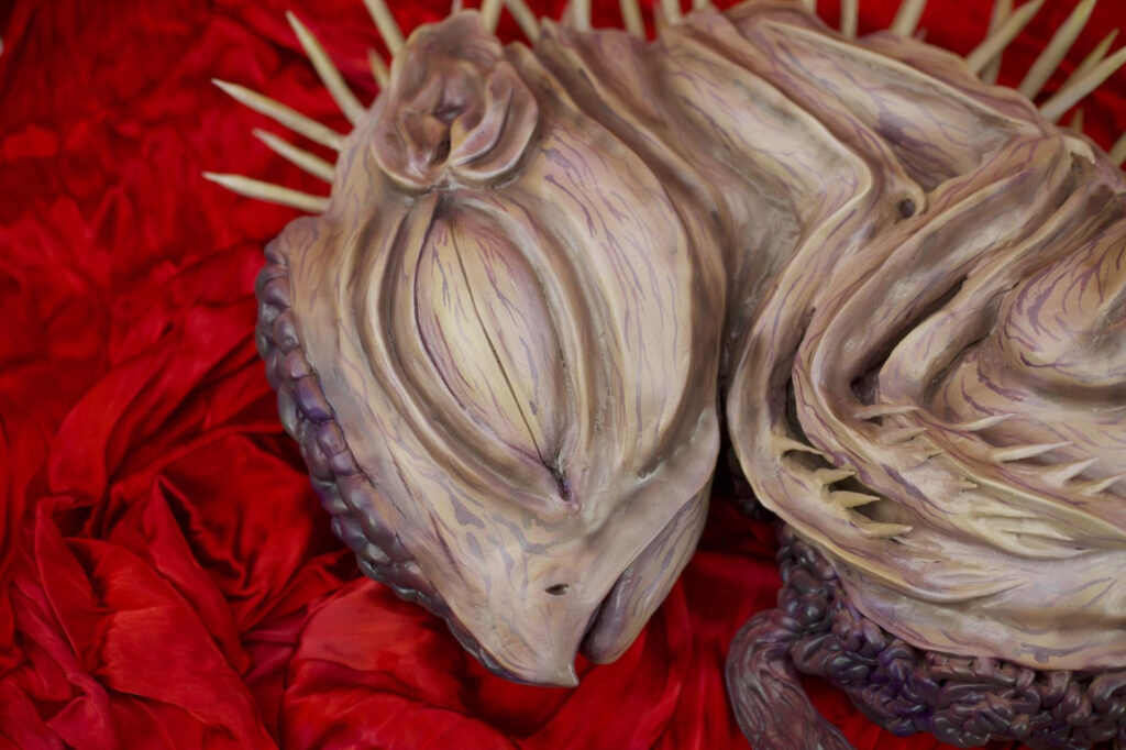 Tura Oliveira – Breaking Wheel