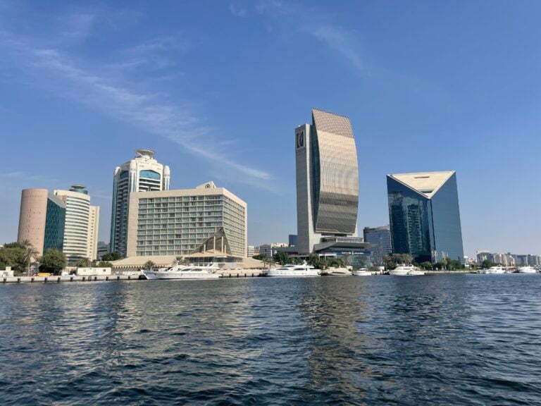 Dubai in svolta culturale: luci d’artista e nuovo centro d’arte negli spazi di Expo City negli Emirati Arabi