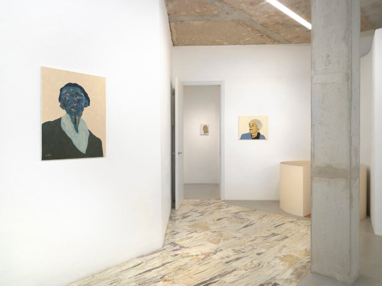 Installation view, Josefina Ayllon, L'appuntamento, z2o Project, Ph Dario Lasagni