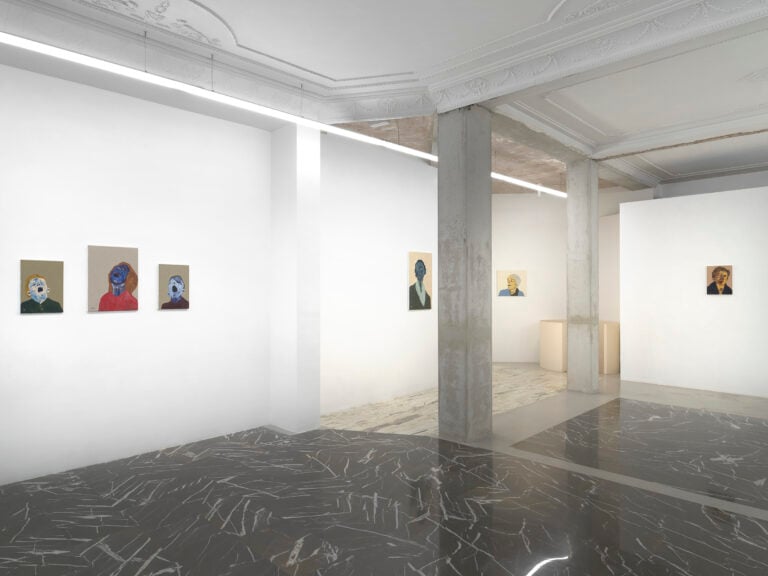 Installation view, Josefina Ayllon, L'appuntamento, z2o Project, Ph Dario Lasagni