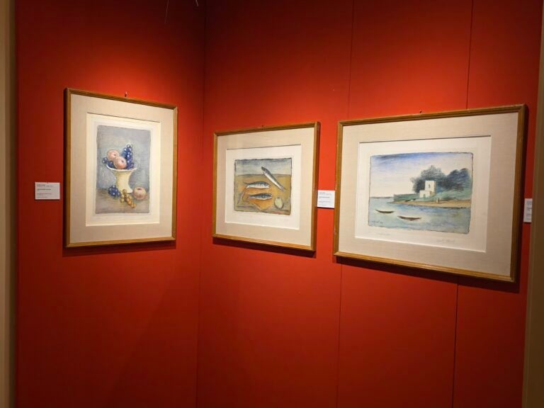 Carlo Carr&agrave;. Il segno e il ricordo, curata da Elena Pontiggia, alla Fondazione Paparella Treccia Devlet di Pescara, Installation View