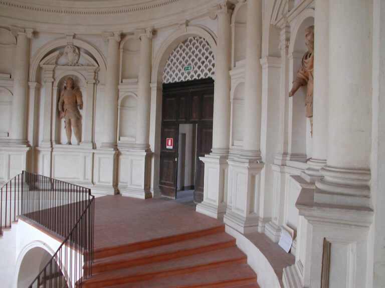 Scalone. Courtesy UFFICIO PROGETTI architetti associati, fotografia di Giorgio Adelmo Bertani