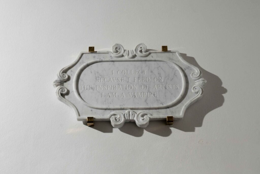 Anna Scalfi Eghenter, Collectors Anonymous, installation view da Pinksummer, Genova, 2025. Foto Alice Moschin