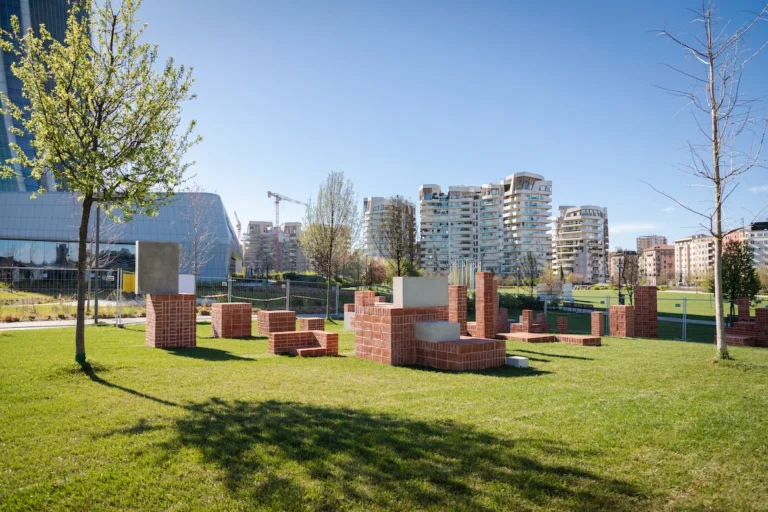 Artline, Rossella Biscotti, Come fare, 2015-2023. Photo: Alberto Fanelli