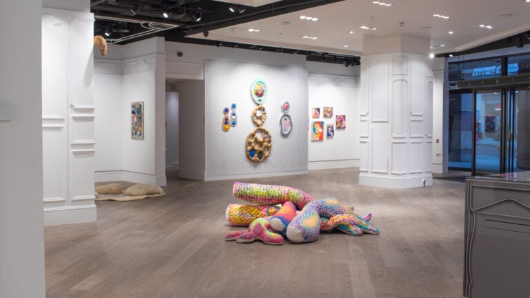 Cells and Love – Una mostra che esplora la matrescenza attraverso l’arte, Installation view