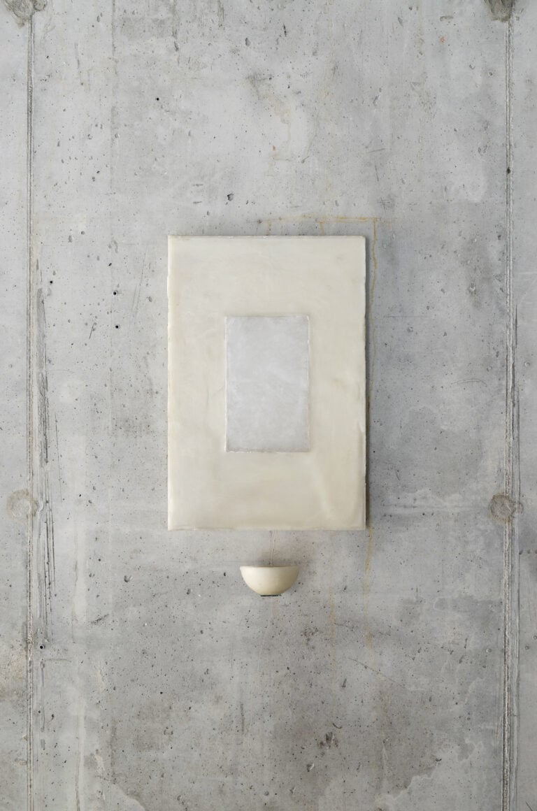 L'opera di Gregorio Botta per la mostra Matermània/Matermanìa ad Atipografia ad Arzignano, installation view