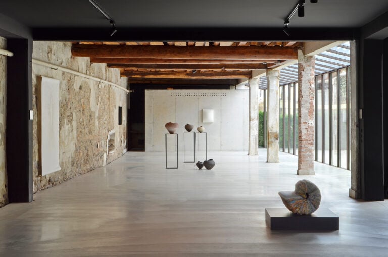 La maternità come atto di resistenza. Se ne parla in una mostra in Veneto 