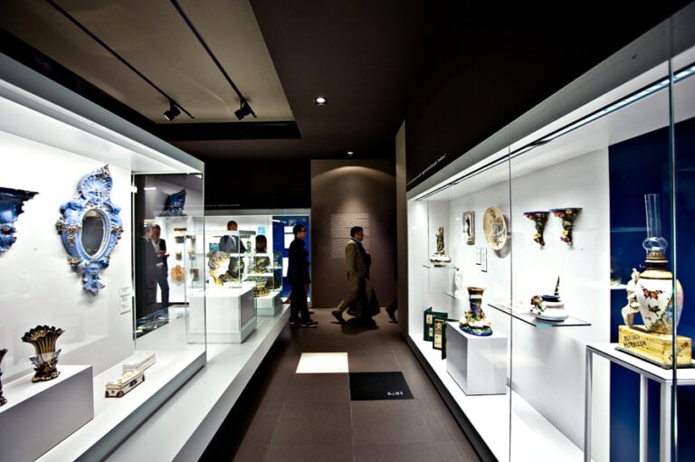 La storia della Galleria Marca Corona a Sassuolo: tre secoli di ceramica tra arte, innovazione e territorio