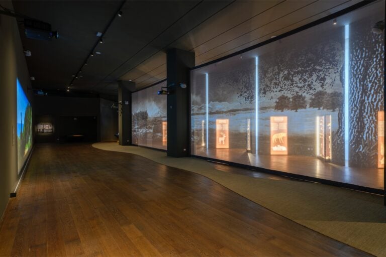 Installation view LABORATORIO NEANDERTHAL. Le scoperte di Grotta Guattari. MUCIV-Museo delle Civilt&agrave;, Roma. Foto Giorgio Benni