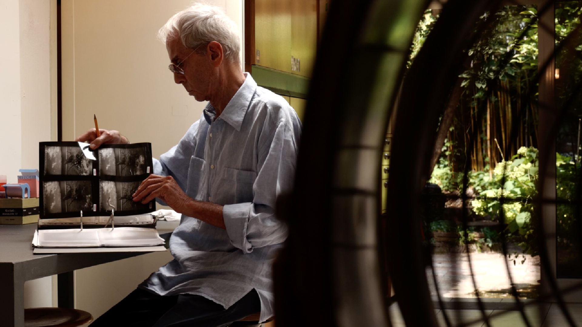 on Dicembre 25, 2025 at 10:00 am La bellezza della fotografia di Gian Paolo Barbieri rivive su Sky Arte​Redazione