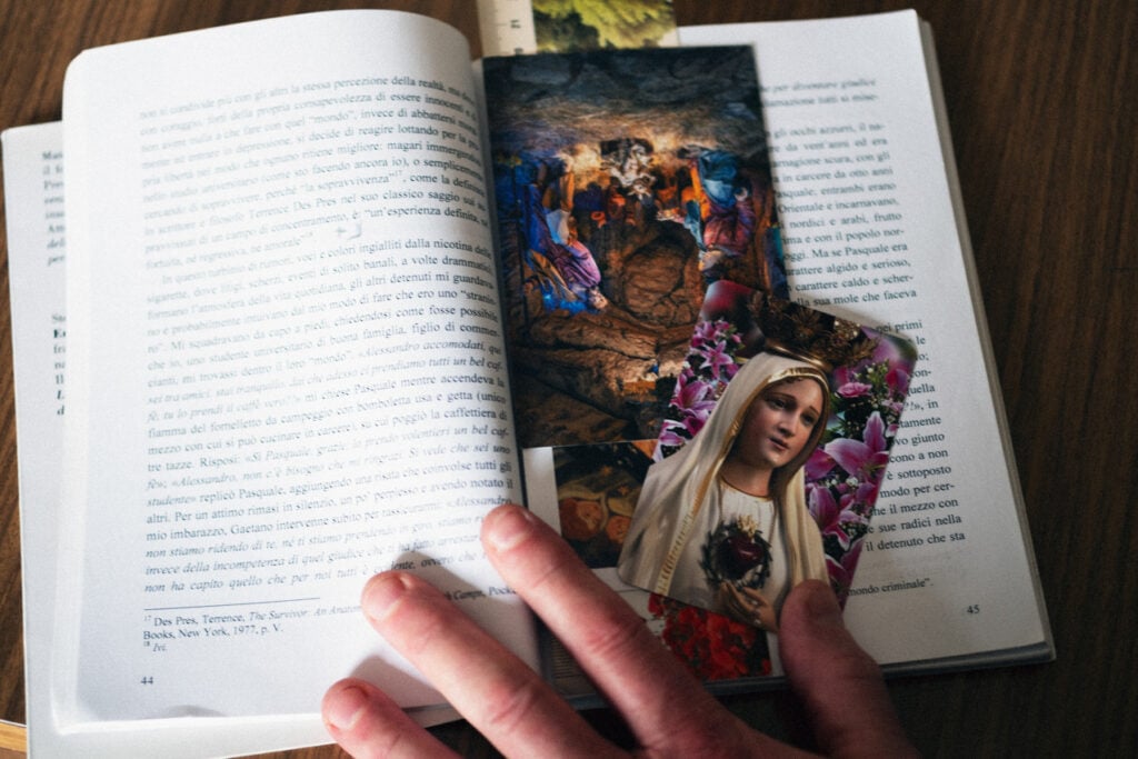 A Rebibbia la mostra sulla vita in carcere che coinvolge i detenuti. Il progetto editoriale a Roma di Hyperlocal