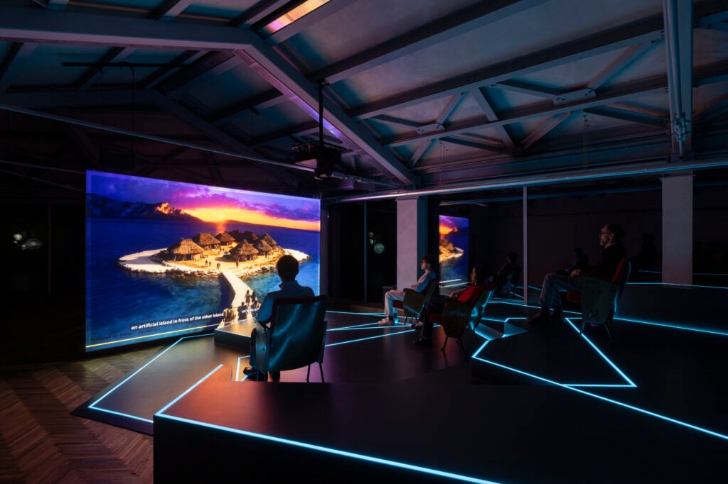 Hito Steyerl, The Island, installation view a Osservatorio Fondazione Prada, Milano, 2025