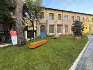 Roma inaugura il suo Urban Center. Uno spazio per parlare di politiche pubbliche e trasformazioni urbane (c’è anche un giardino)