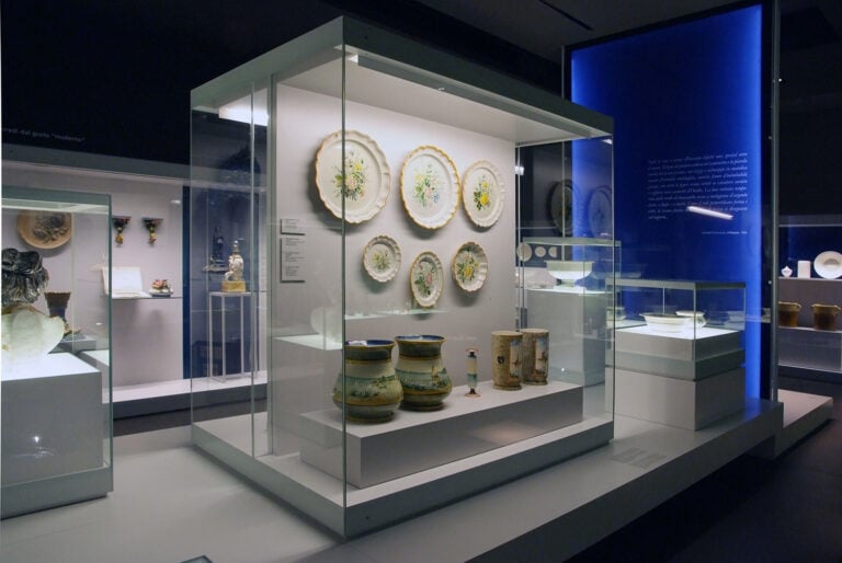 La storia della Galleria Marca Corona a Sassuolo: tre secoli di ceramica tra arte, innovazione e territorio