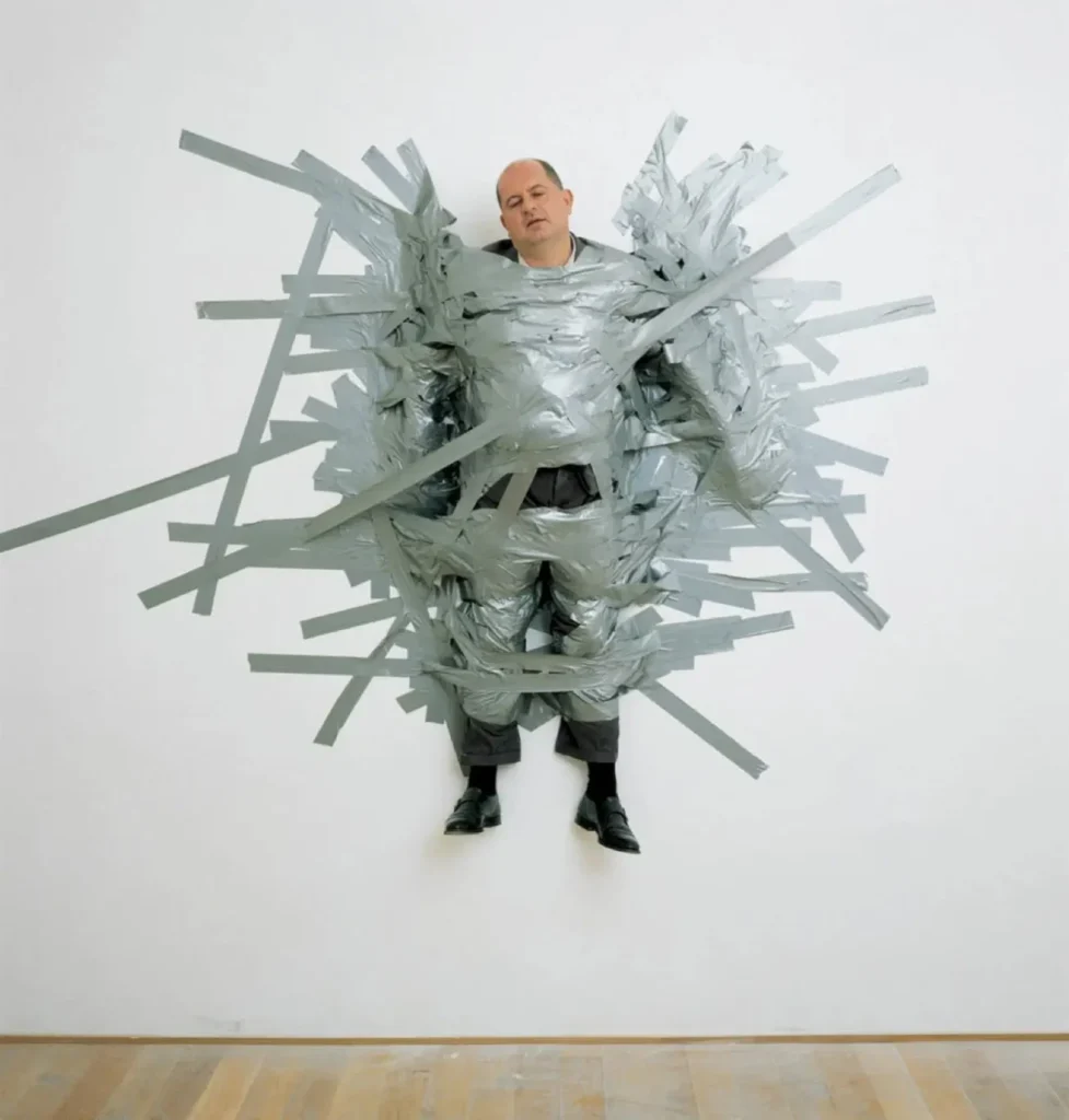 Arte e Pubblicità, Maurizio Cattelan