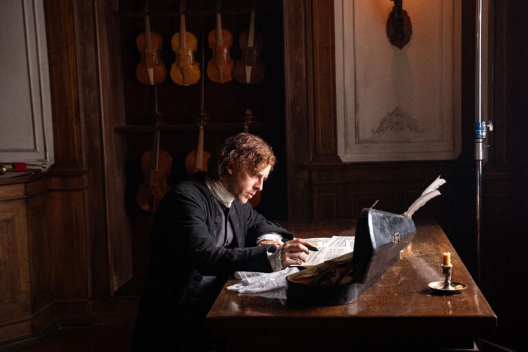 Solitudine, disciplina e desiderio di libert&agrave; nel nuovo film Primavera di Damiano Michieletto