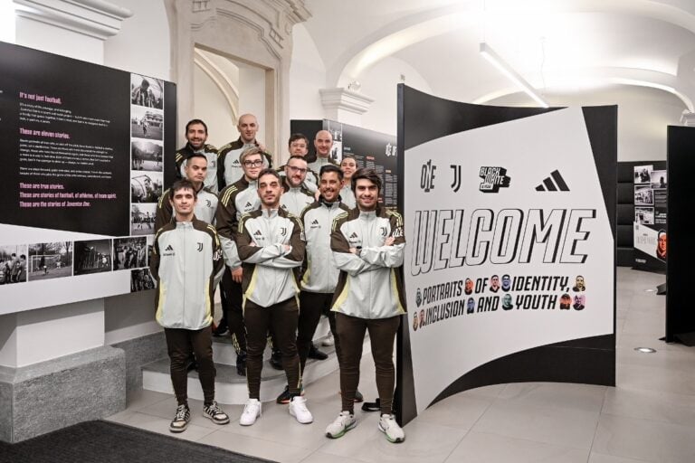 Una mostra su una squadra paralimpica di calcio. Succede nella sede della Juventus a Torino