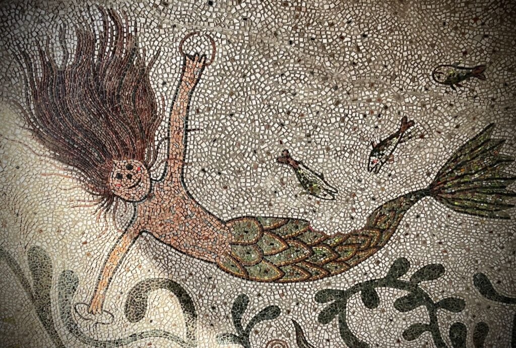 A Ravenna la nona Biennale del Mosaico propone una nuova prospettiva sulla realtà 