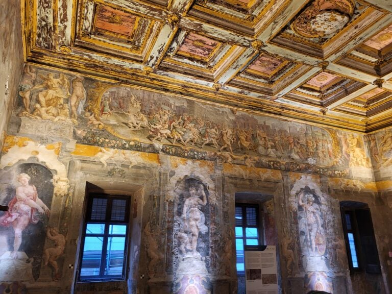 Sala delle divinità, Villa Silvestri Rivaldi